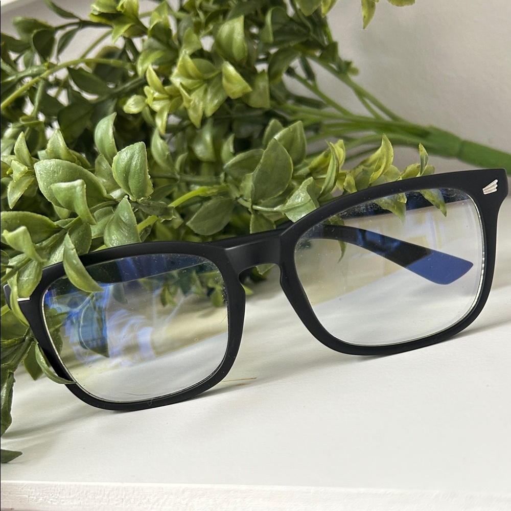 Stylish Thick Black Rim Blue Light Glasses